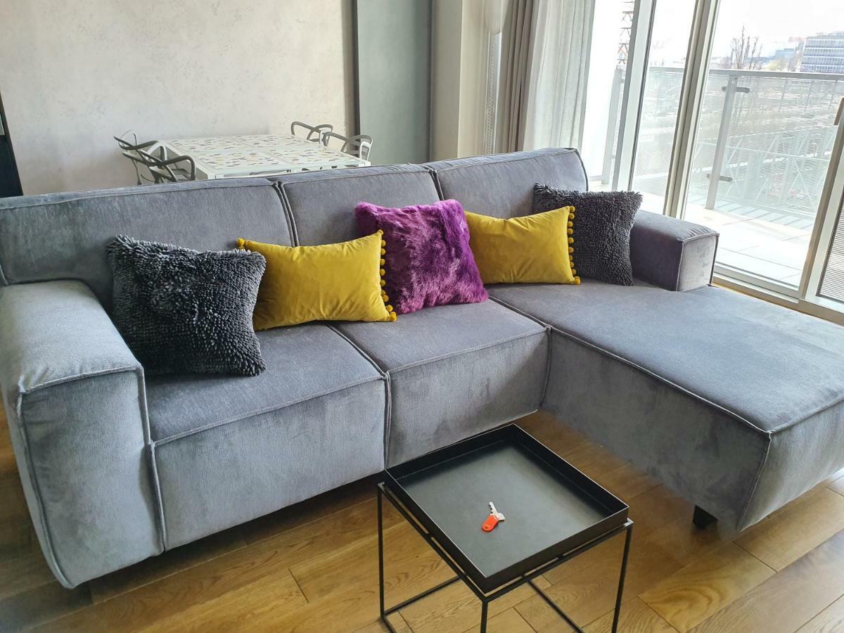 פוזנן Apartament Towarowa 37 מראה חיצוני תמונה