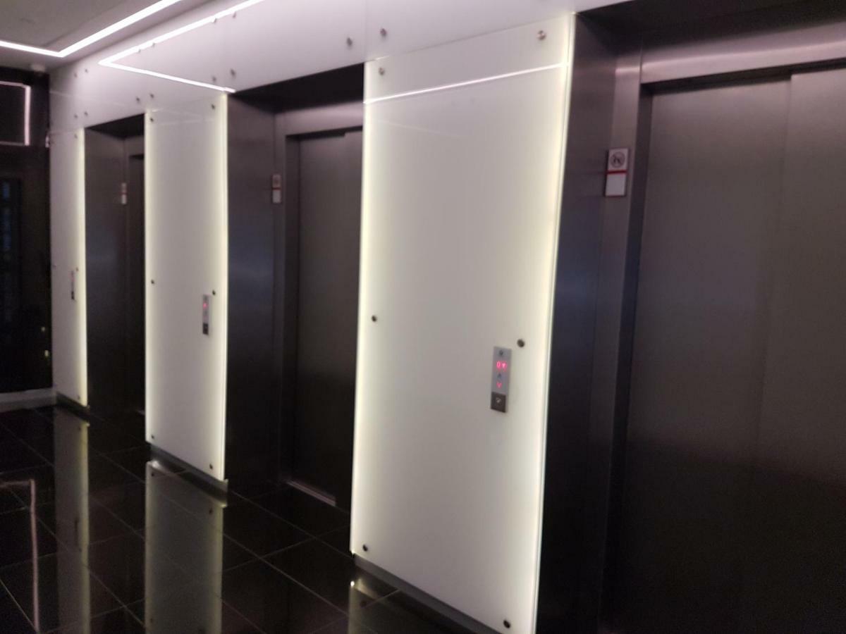 פוזנן Apartament Towarowa 37 מראה חיצוני תמונה