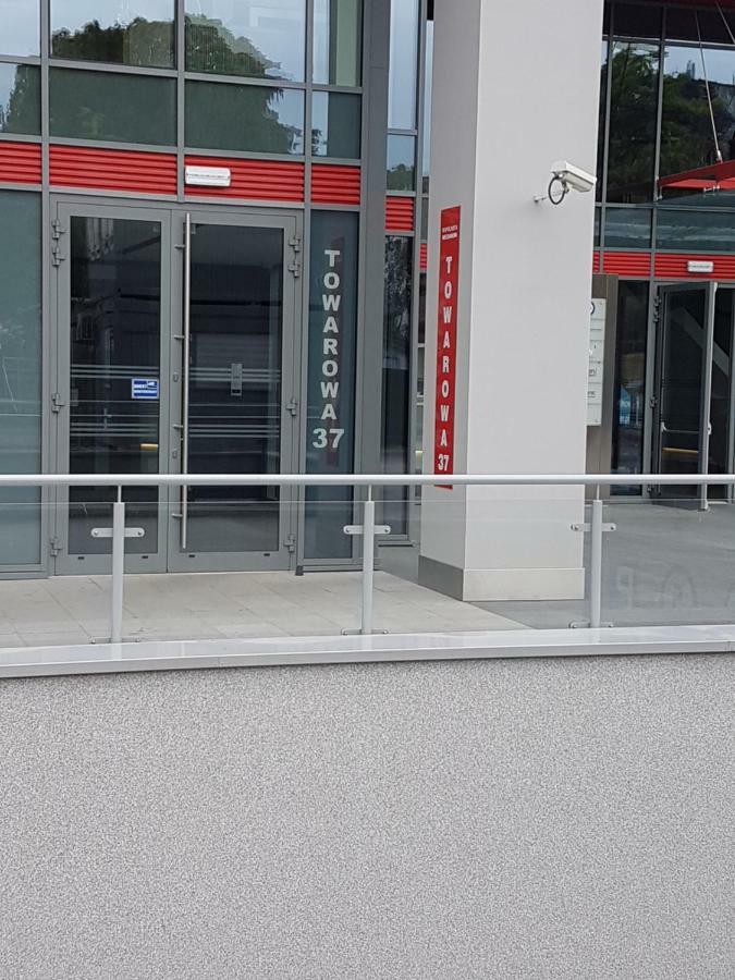 פוזנן Apartament Towarowa 37 מראה חיצוני תמונה